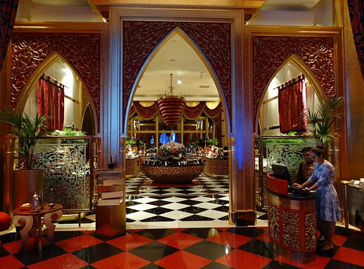 Burj al-Arab hotel restaurant | Hobby Keeper Articles
