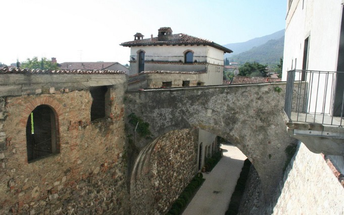Замок Карманьола, Италия | Hobby Keeper Articles