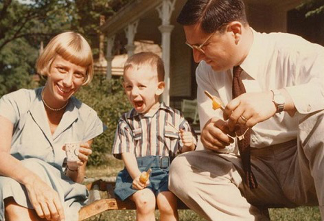 Photo of Steven Spielberg in childhood | Hobby Keeper Articles