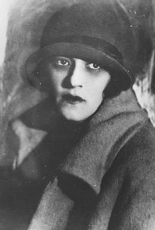 Photo By Faina Ranevskaya, 1928 | Hobby Keeper Articles